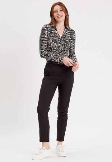 Узкие брюки