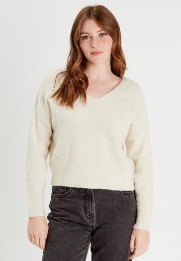 Пуловер с вырезом V