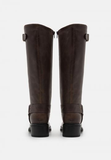 Ковбойские сапоги