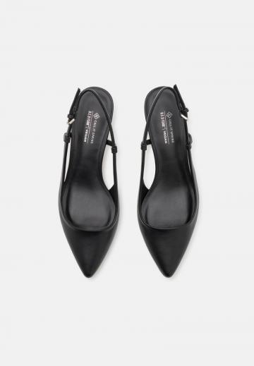 Туфли с ремешком