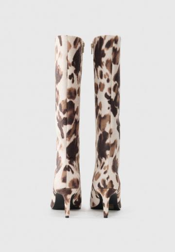 Высокие сапоги