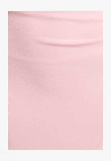 Платье без бретелек