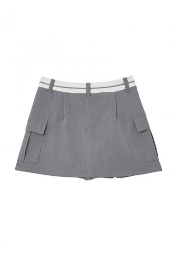 Юбка с накладными карманами