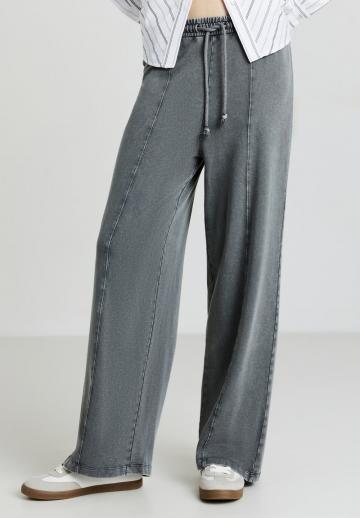 Спортивные штаны