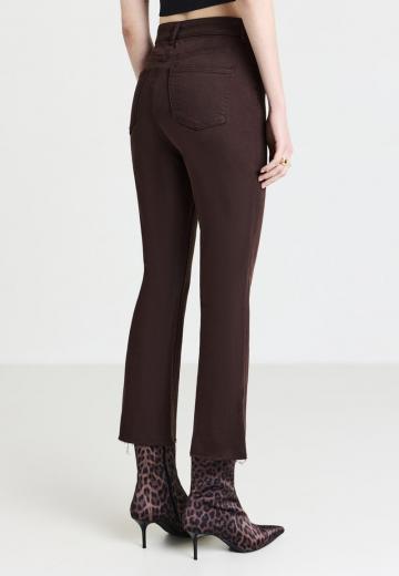 Клешеные брюки