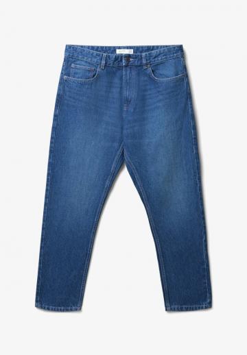 Узкие джинсы