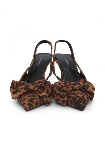 Туфли на высоком каблуке