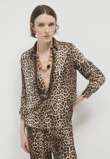 Атласная блузка