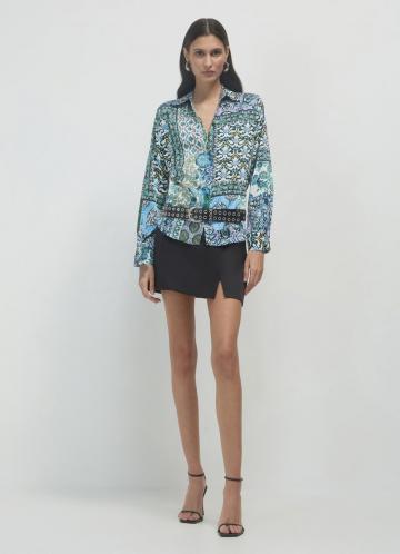 Атласная блузка