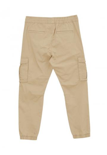 Брюки с накладными карманами