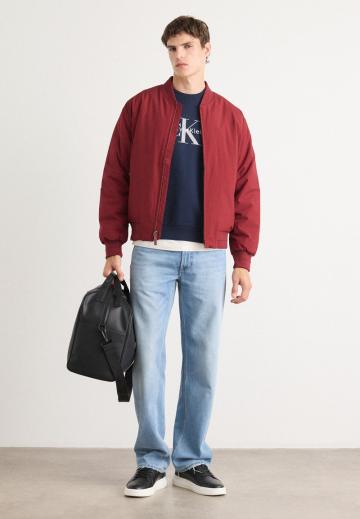 Куртка бомбер