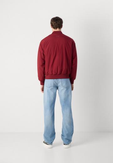 Куртка бомбер