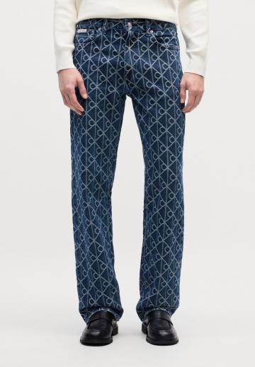 Прямые джинсы