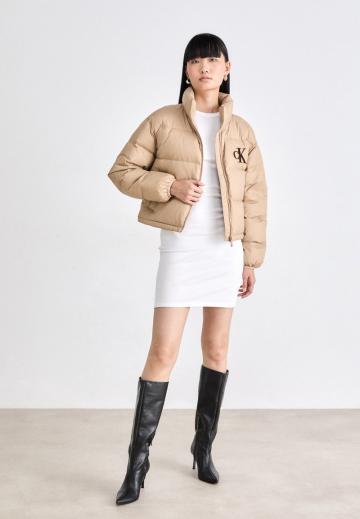 Платье футляр