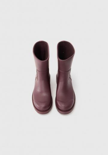 Резиновые сапоги