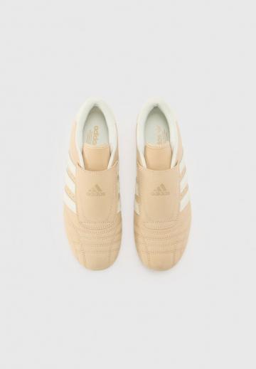 Кеды без шнуровки