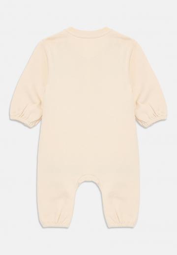 Набор одежды