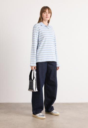 Свободные джинсы