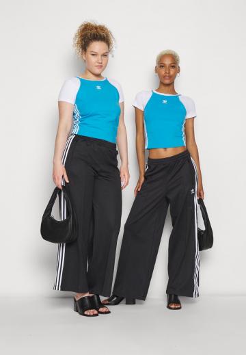 Топ на бретельках