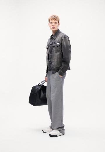 Спортивные штаны