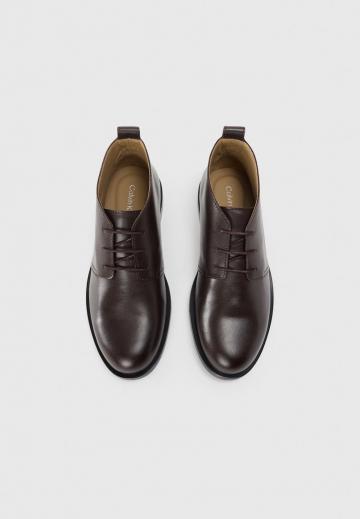 Ботинки на шнуровке