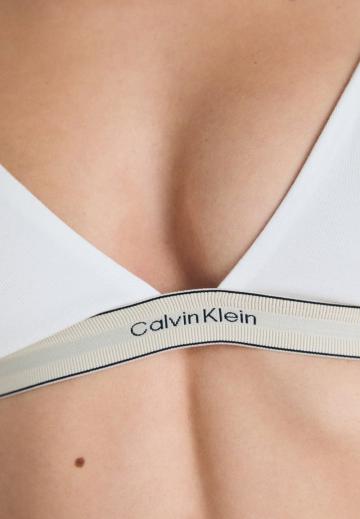 Бюстгальтер без косточек