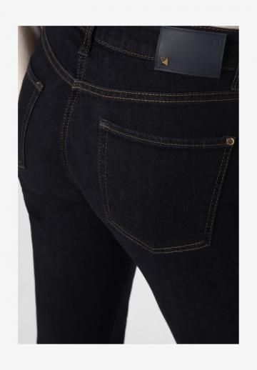 Клешеные джинсы