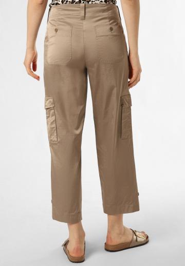 Брюки с накладными карманами