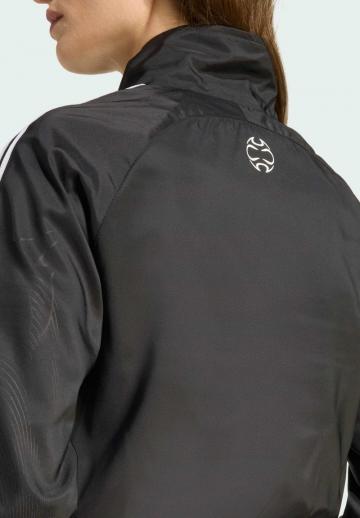 Спортивная куртка