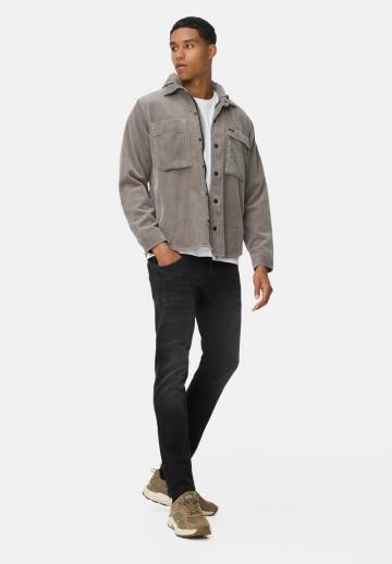 Узкие джинсы