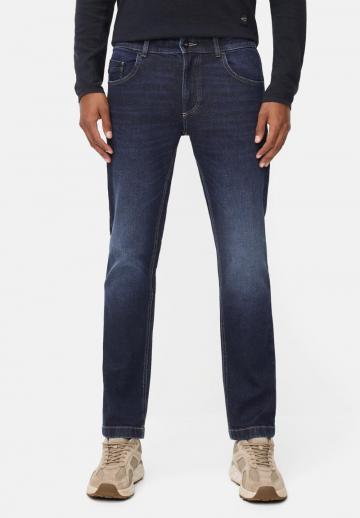 Узкие джинсы