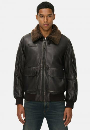 Куртка бомбер