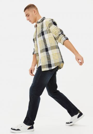 Прямые джинсы