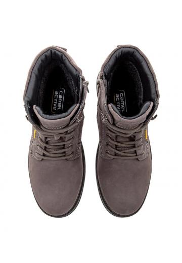 Ботинки на шнуровке