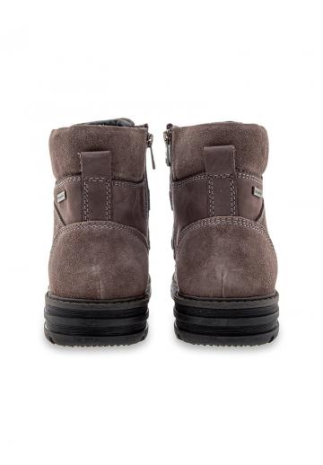 Ботинки на шнуровке