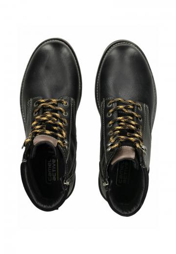 Ботинки на шнуровке