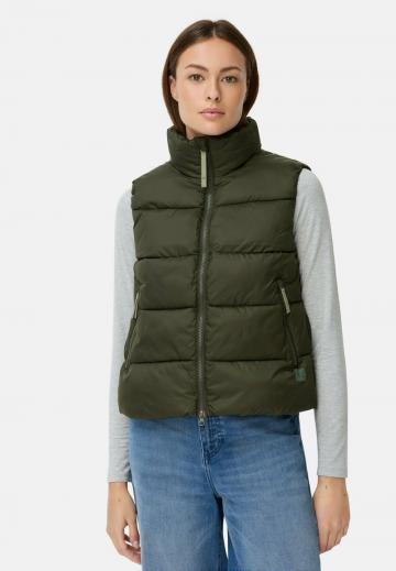 Стеганый жилет
