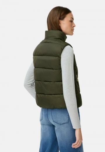 Стеганый жилет