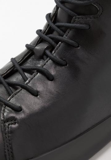 Высокие кеды