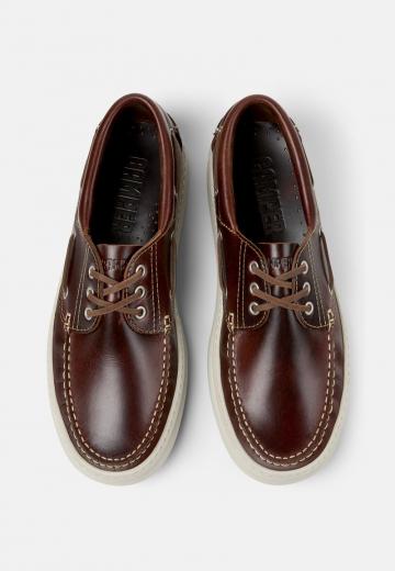 Ботинки на шнуровке