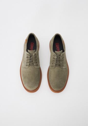 Ботинки на шнуровке