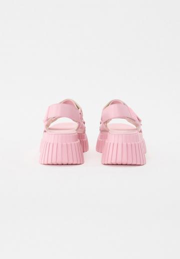 Босоножки на платформе