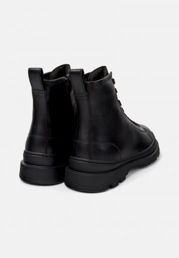 Ботинки на шнуровке