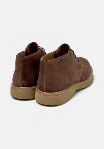 Ботинки на шнуровке