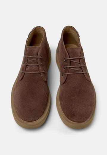 Ботинки на шнуровке