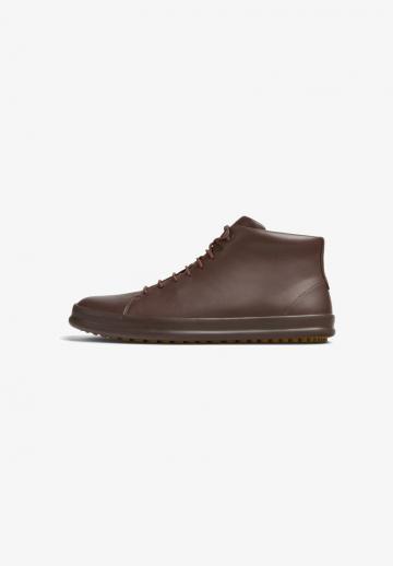 Ботинки на шнуровке