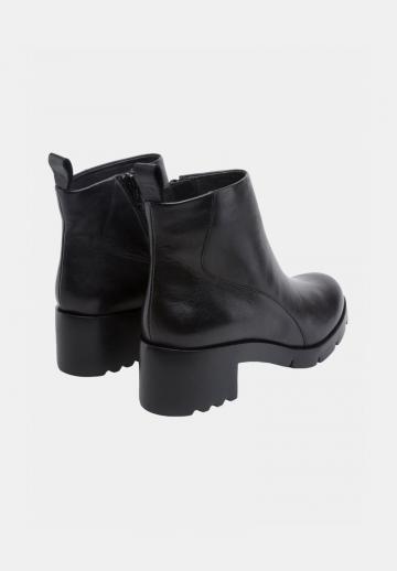 Полусапожки на платформе