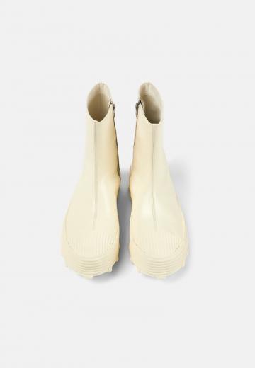 Резиновые сапоги