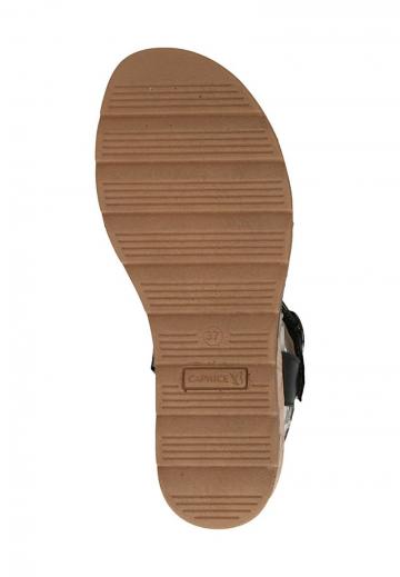 Босоножки на танкетке