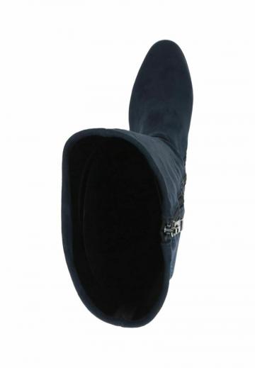 Широкие сапоги